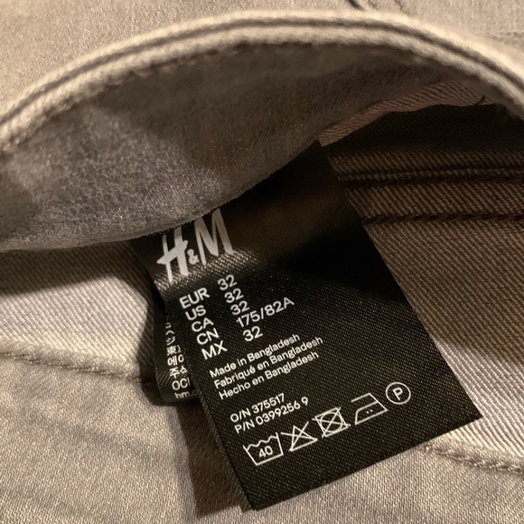 NWOT Women’s H&M pants - Picture 3 of 3